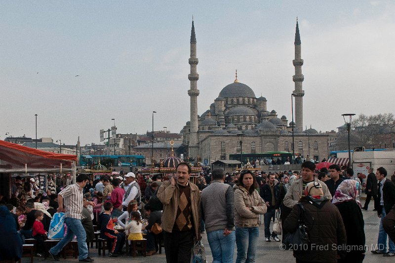 20100403_164524 D300.jpg - Eminonu was the commercial center of Constantinople and in the late 1500s was becoming the section of the city where most of the Jews lived.  The Sultan chose this site because building a Mosque here was a good reason to minimize criticism for the dislocations intended/caused